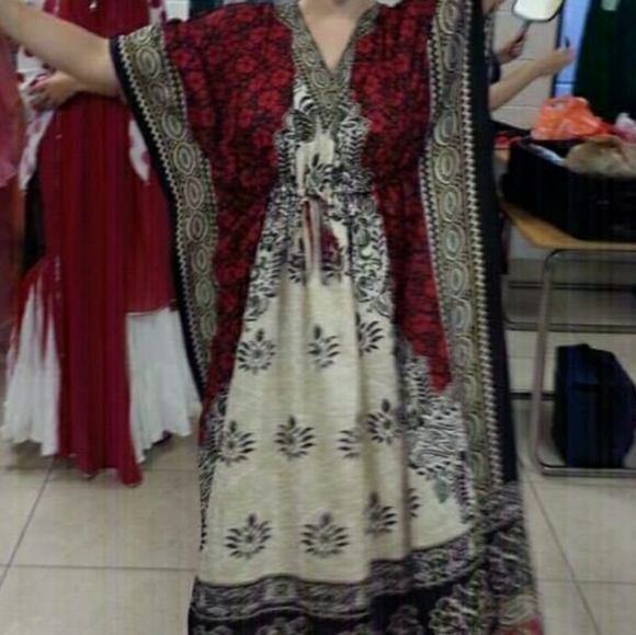 New/NWT Red and Turquoise Kaftan Abaya Cover-up - Picture 11 of 12